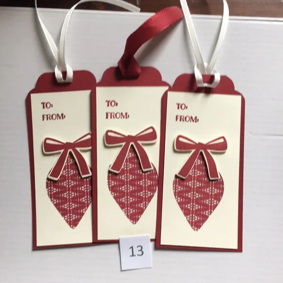 PICK 12 Fancy Christmas Tags FREE SHIPPING - Picture 14 of 15
